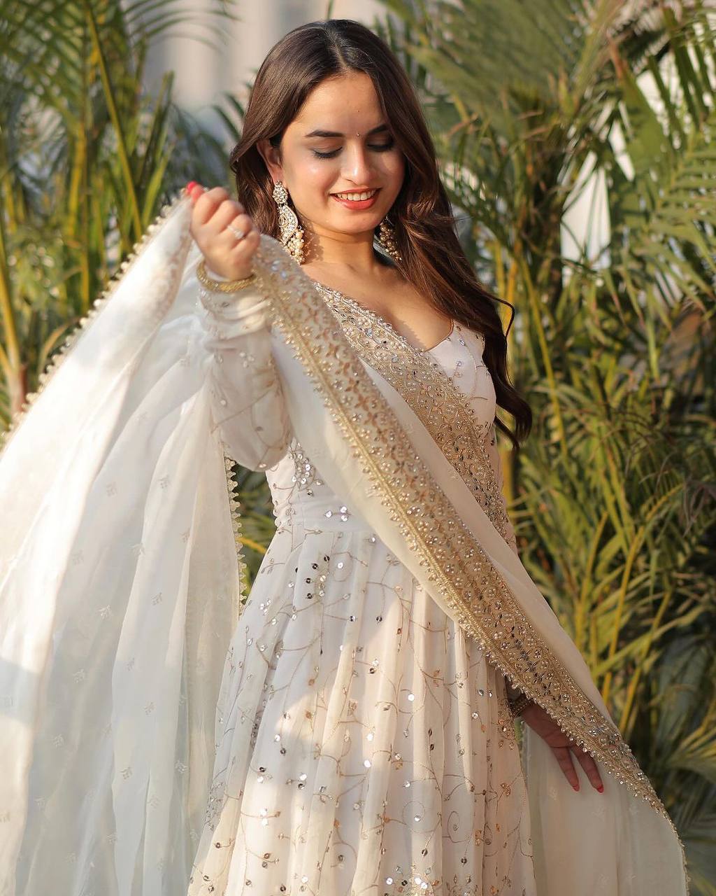 presenting new high end level up quality This lightweight & bright colour outfit is perfect for upcoming summer weddings which provides you more comfort and stylish*