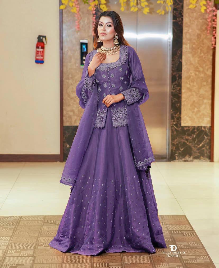 Luxurious Ethnic Sharara Suit Set with Exquisite Embroidery Work