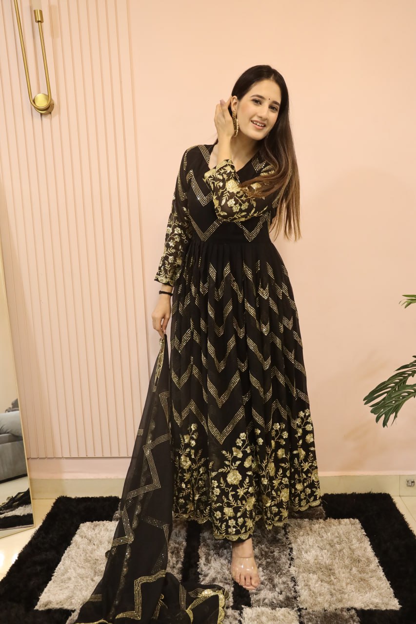 BLACK COLOUR PARTY WEAR LOOK  SUIT SET:-G51
