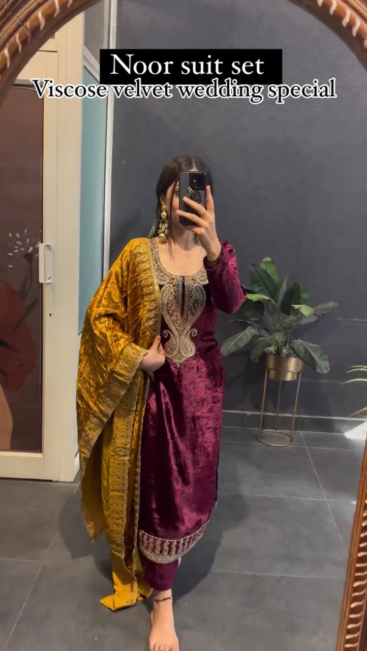 *Launching New Designer Party Wear Look Top-Dupatta and Fully Stiched Bottom:-ZSR3095