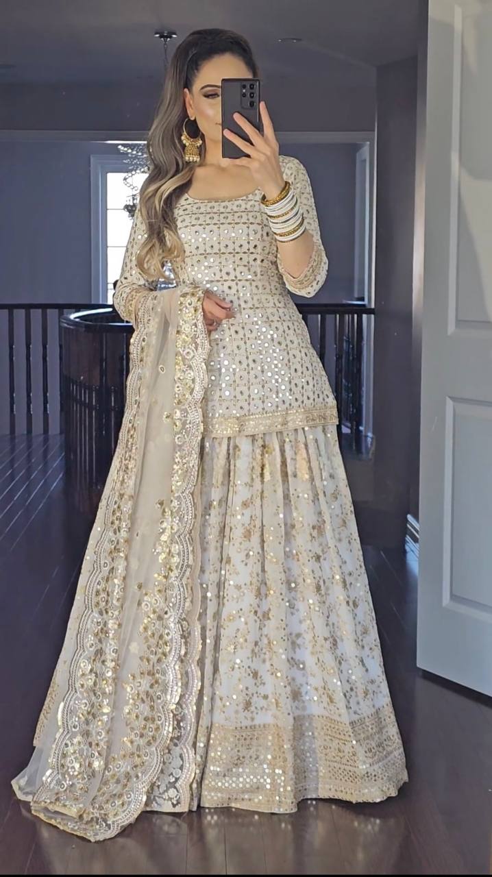 New Designer Party Wear Look Top , Lengha And Dupatta UC-418