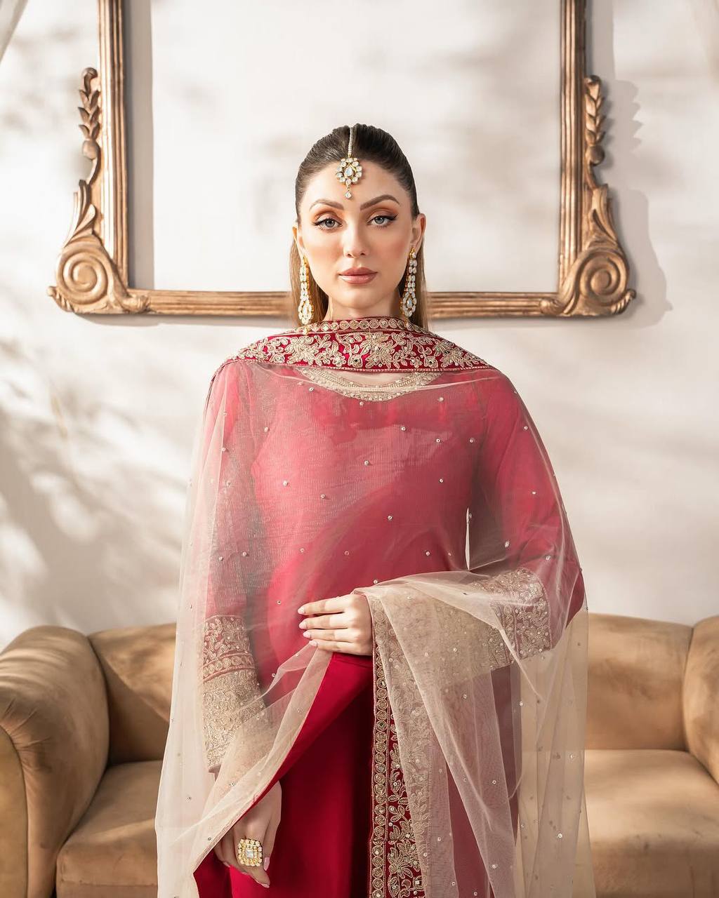 Top and pant and dupata
