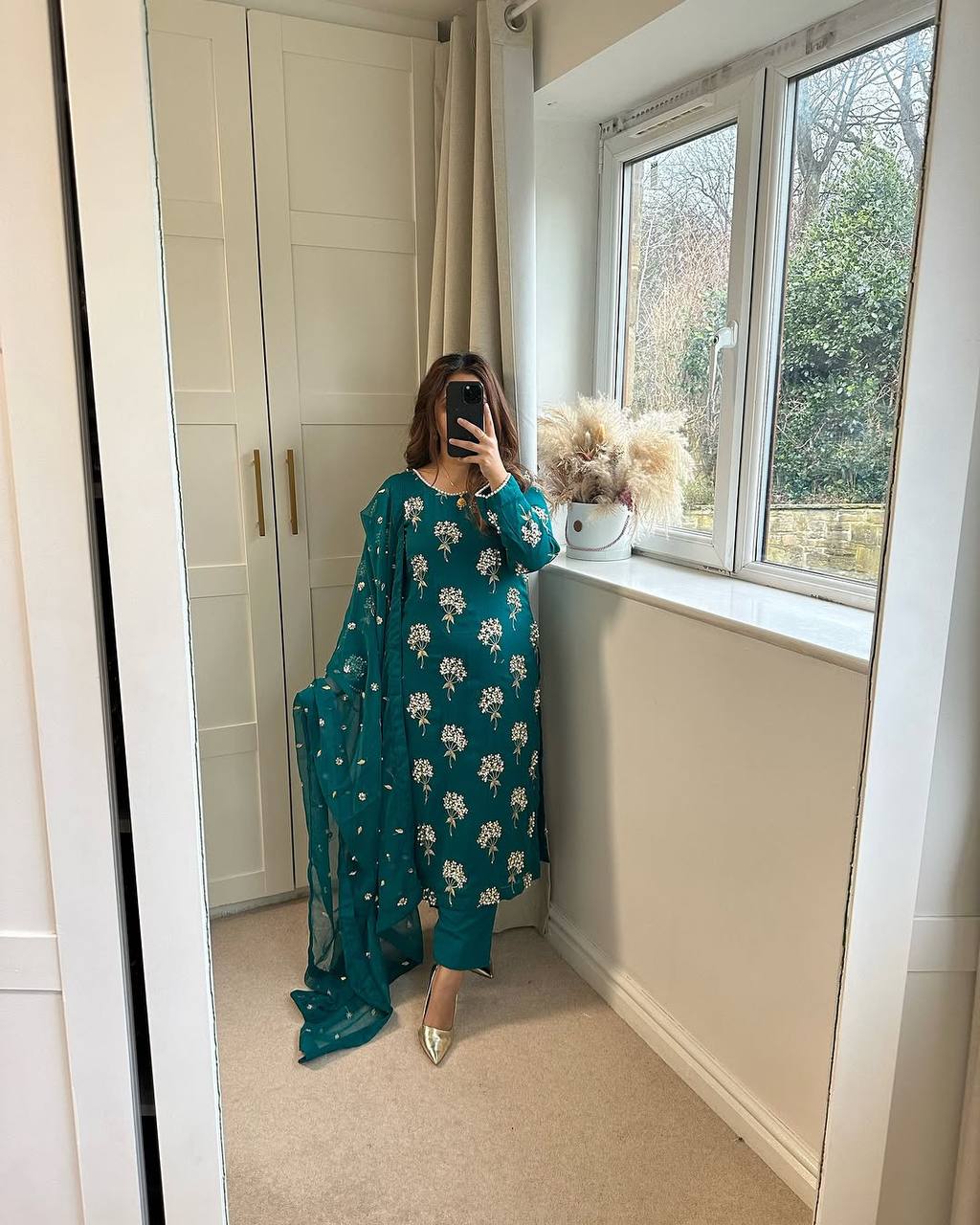 💕*Presenting New Designer Long Top , Pant and Dupptta In Fancy Style*👌💕