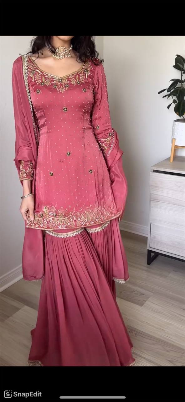 Top and palazzo and duppata