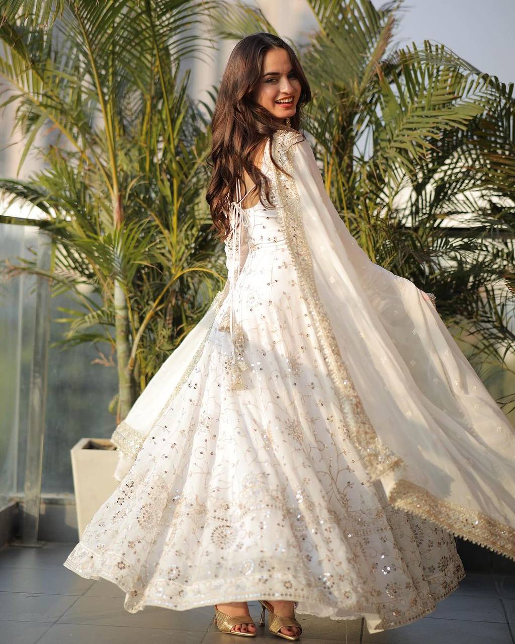 presenting new high end level up quality This lightweight & bright colour outfit is perfect for upcoming summer weddings which provides you more comfort and stylish*