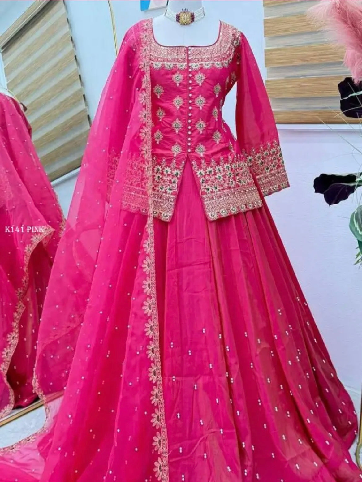 Luxurious Ethnic Sharara Suit Set with Exquisite Embroidery Work