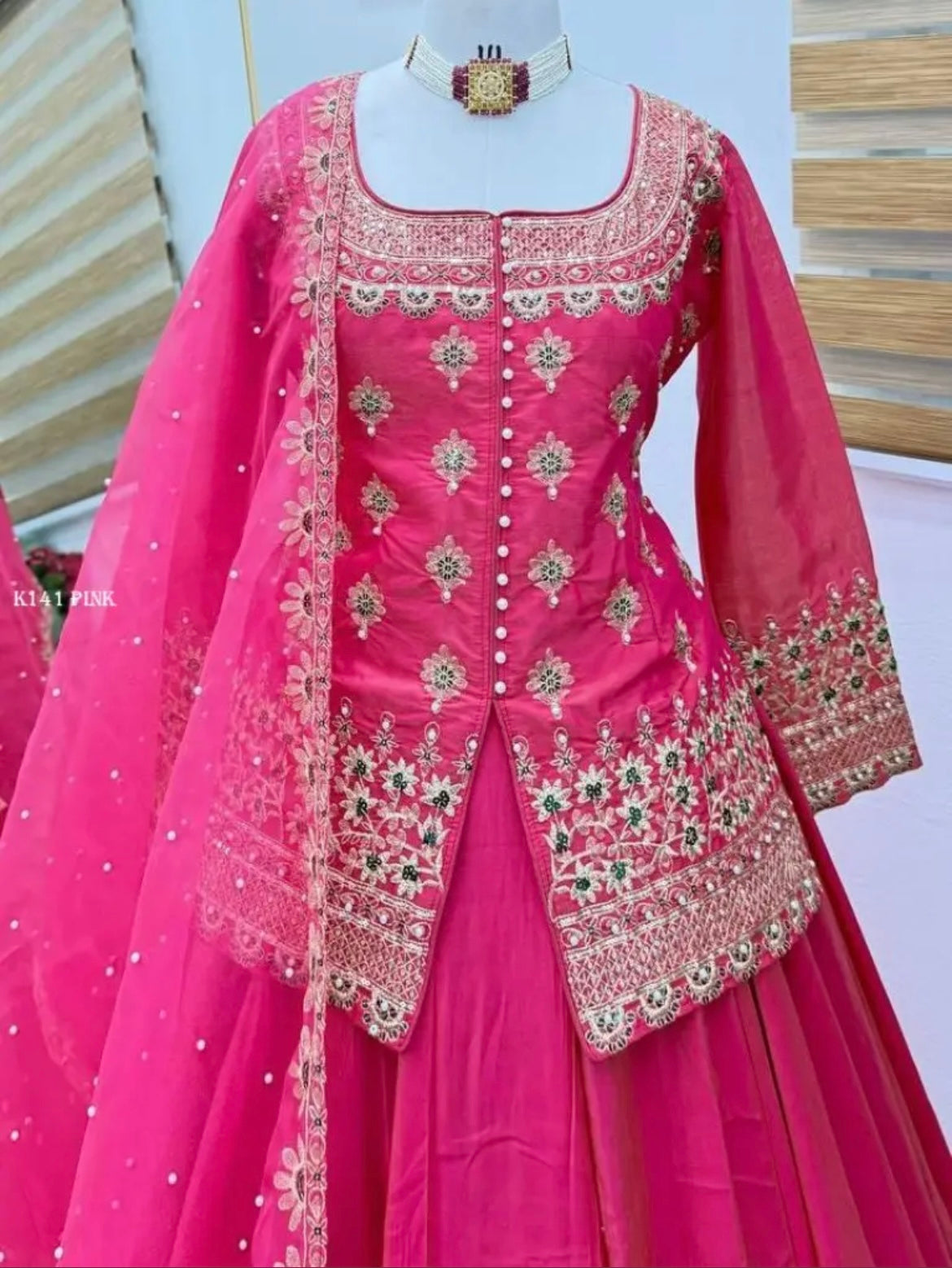 Luxurious Ethnic Sharara Suit Set with Exquisite Embroidery Work