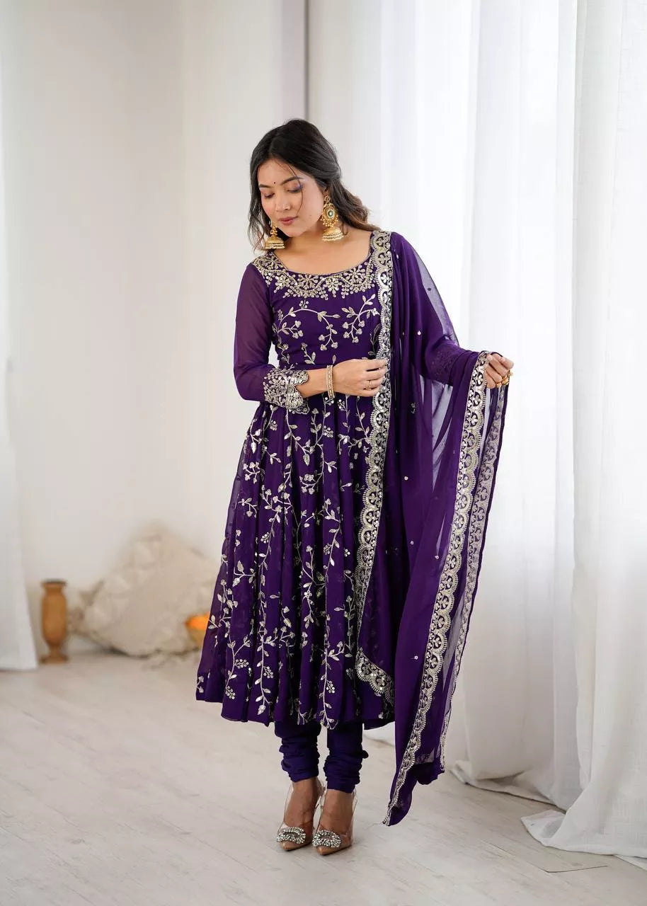 Women Embroidered Kurta With Churidar & Dupatta Kurta Sets
