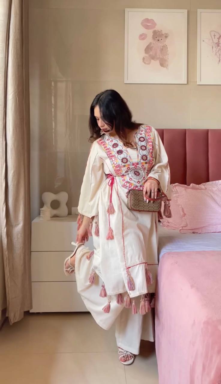 Vritika Pure Khadi Cottan Mirror Tassel Co-ord Set