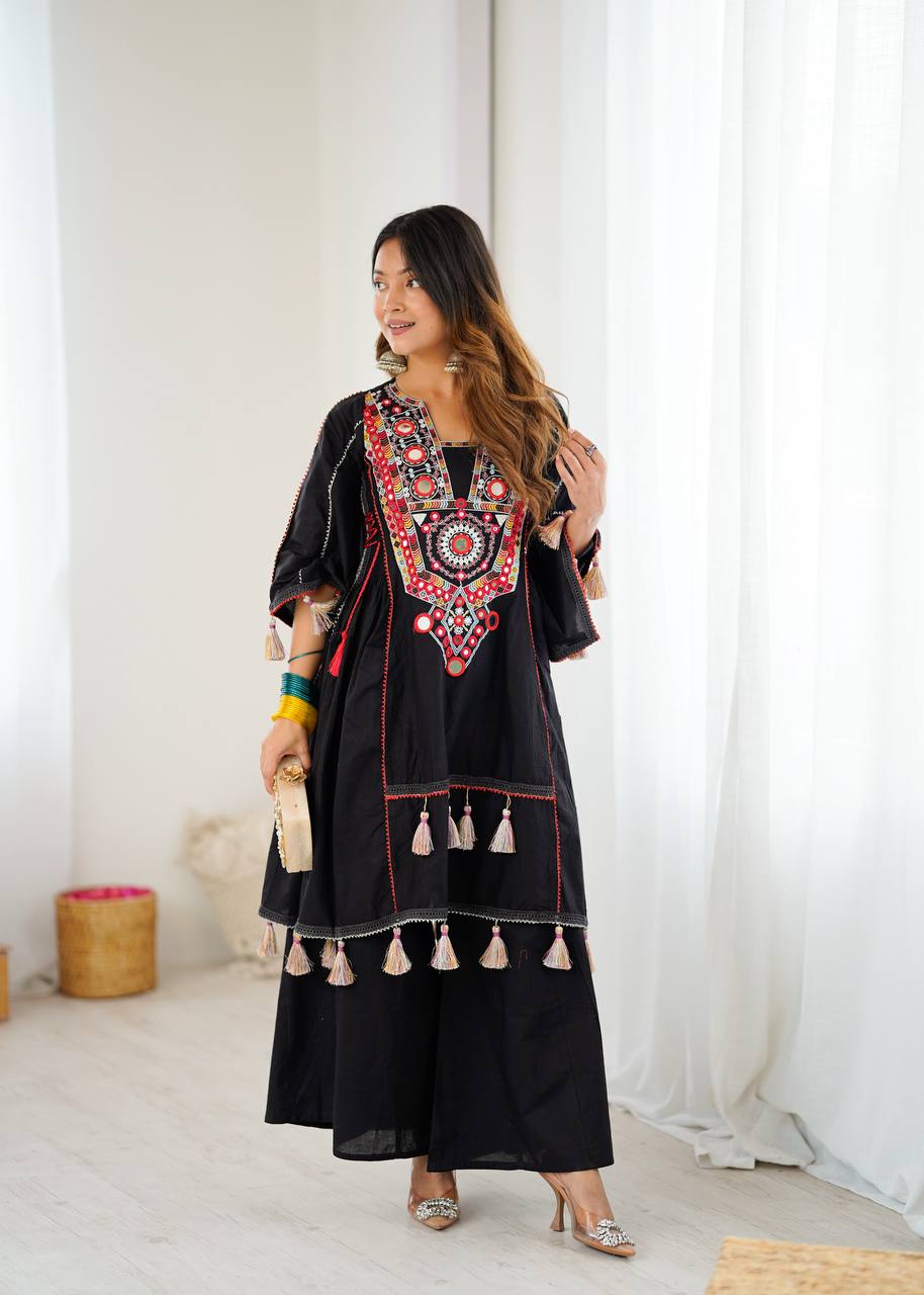 Vritika Pure Khadi Cottan Mirror Tassel Co-ord Set